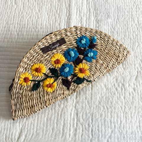 Kauna Straw Handwoven Clutch | Hand-embroidered